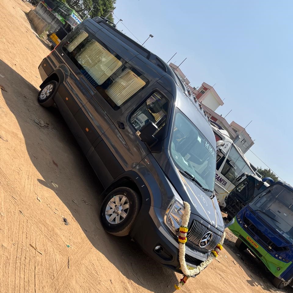 urbania tempo traveller in Bangalore